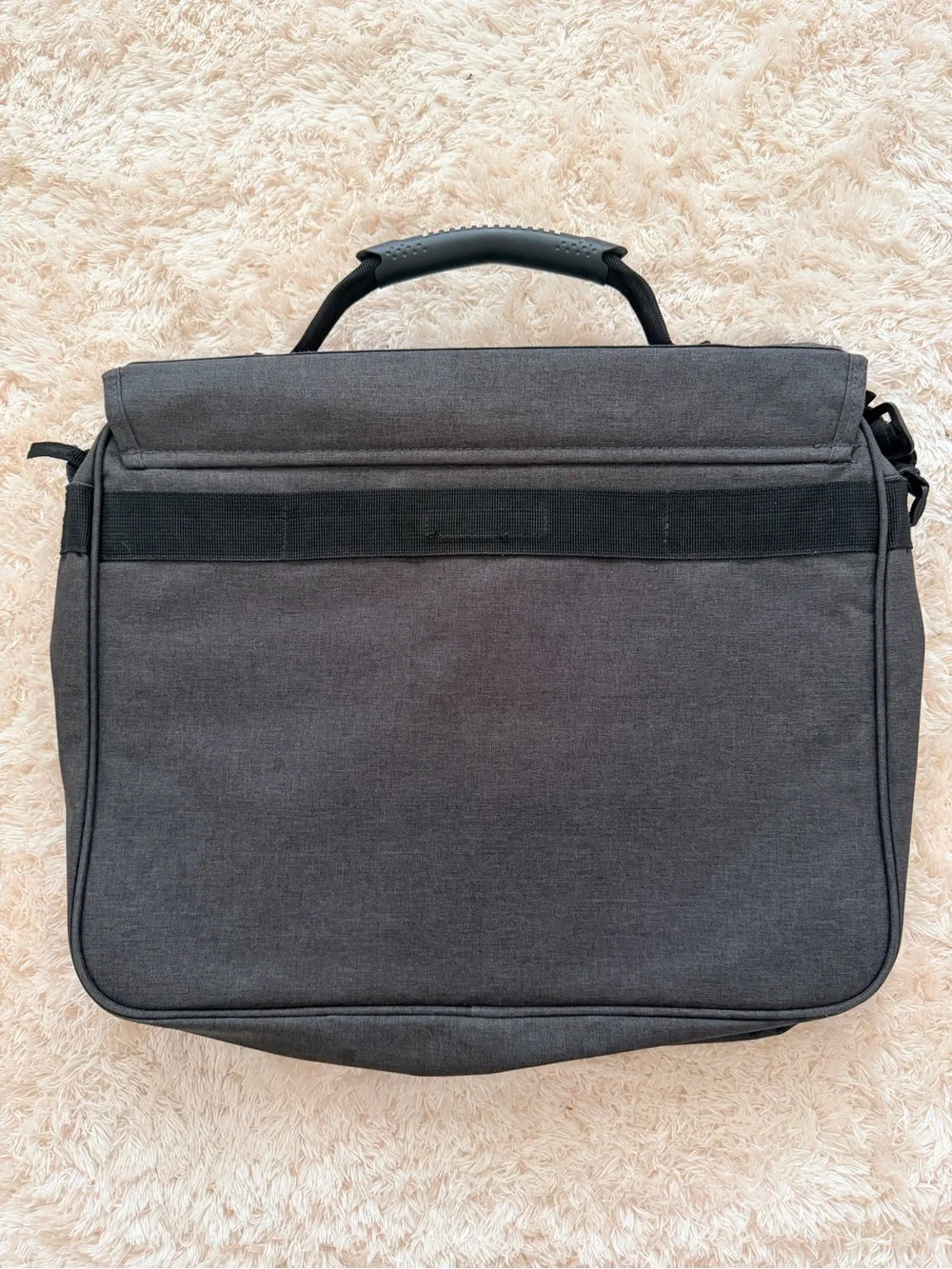 Swiss Gear Grey UBC Professional MBA Briefcase Messenger Bag